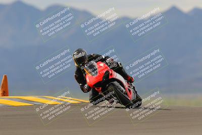 media/Sep-11-2022-SoCal Trackdays (Sun) [[81b7e951af]]/Turn 9 (930am)/